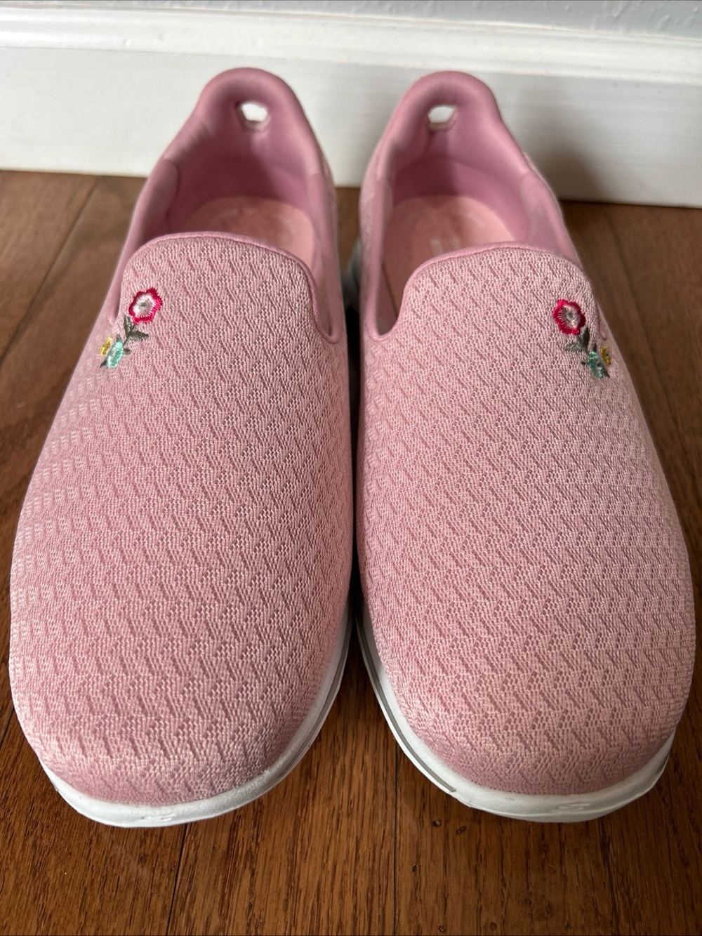 Skechers Go Walk 5 Walking Shoes Slip On Sneakers Women’s Size 9 Wide Pink - Picture 4 of 11